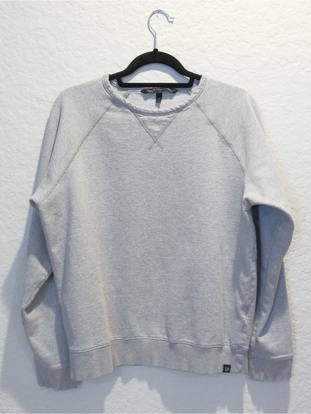 PACT Organic Men’s Cotton Blend Raglan Pullover Sweatshirt Size M Gray